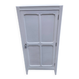 Vintage Parisian wardrobe in white wood from the 1960s-1970s.