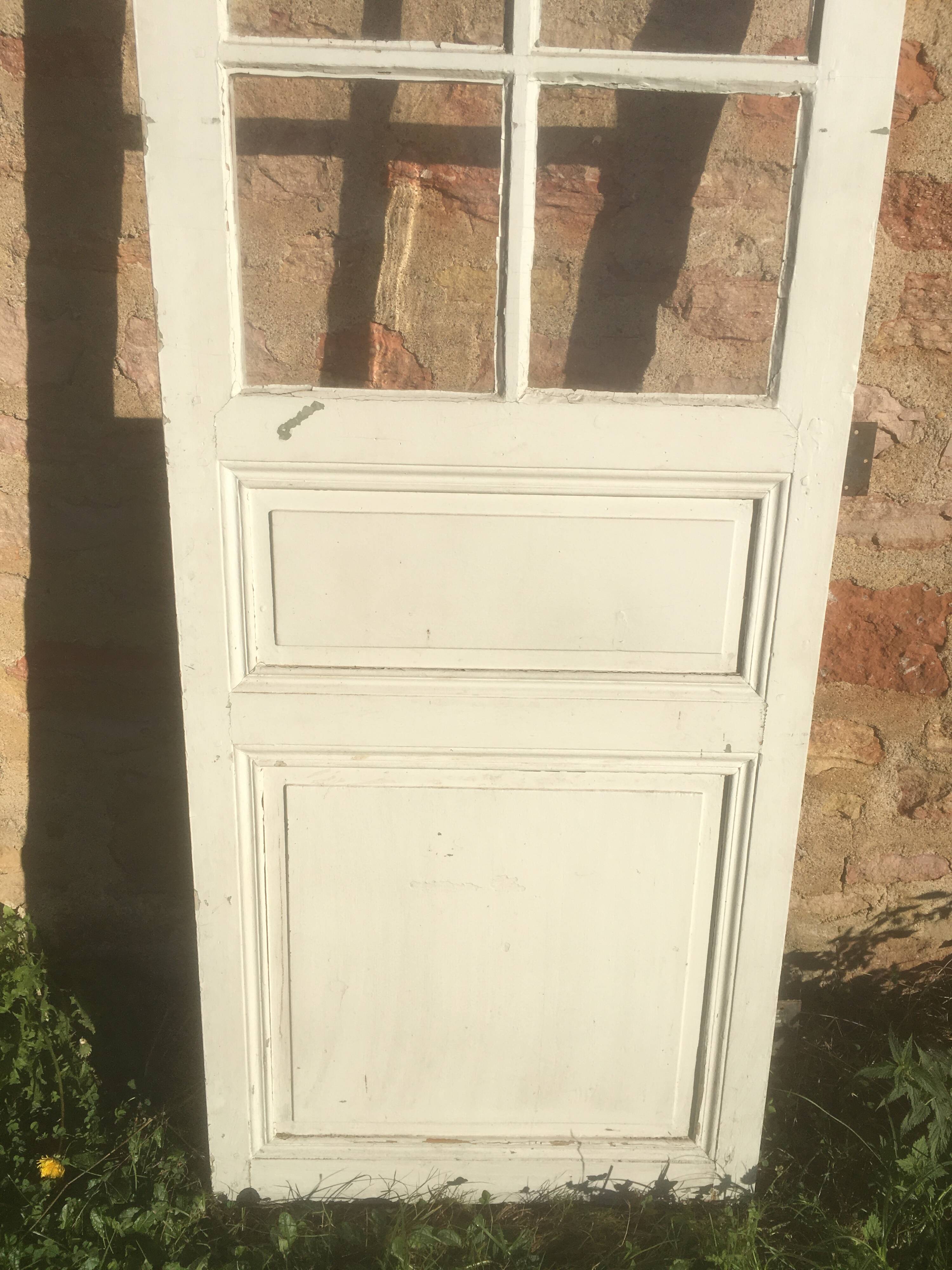 Cellar door, pine kitchen
