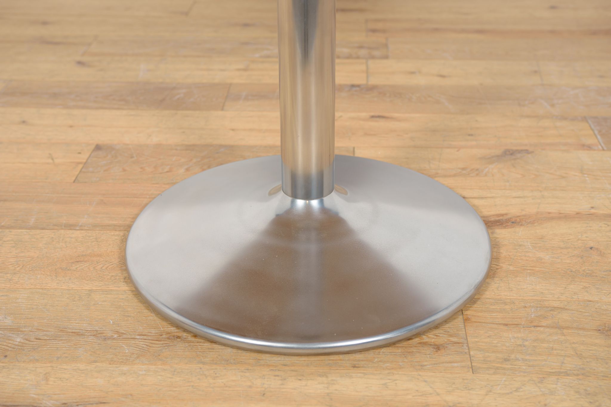 Mid-Century Oak Modern Round Dining Table, Denmark, 1970s