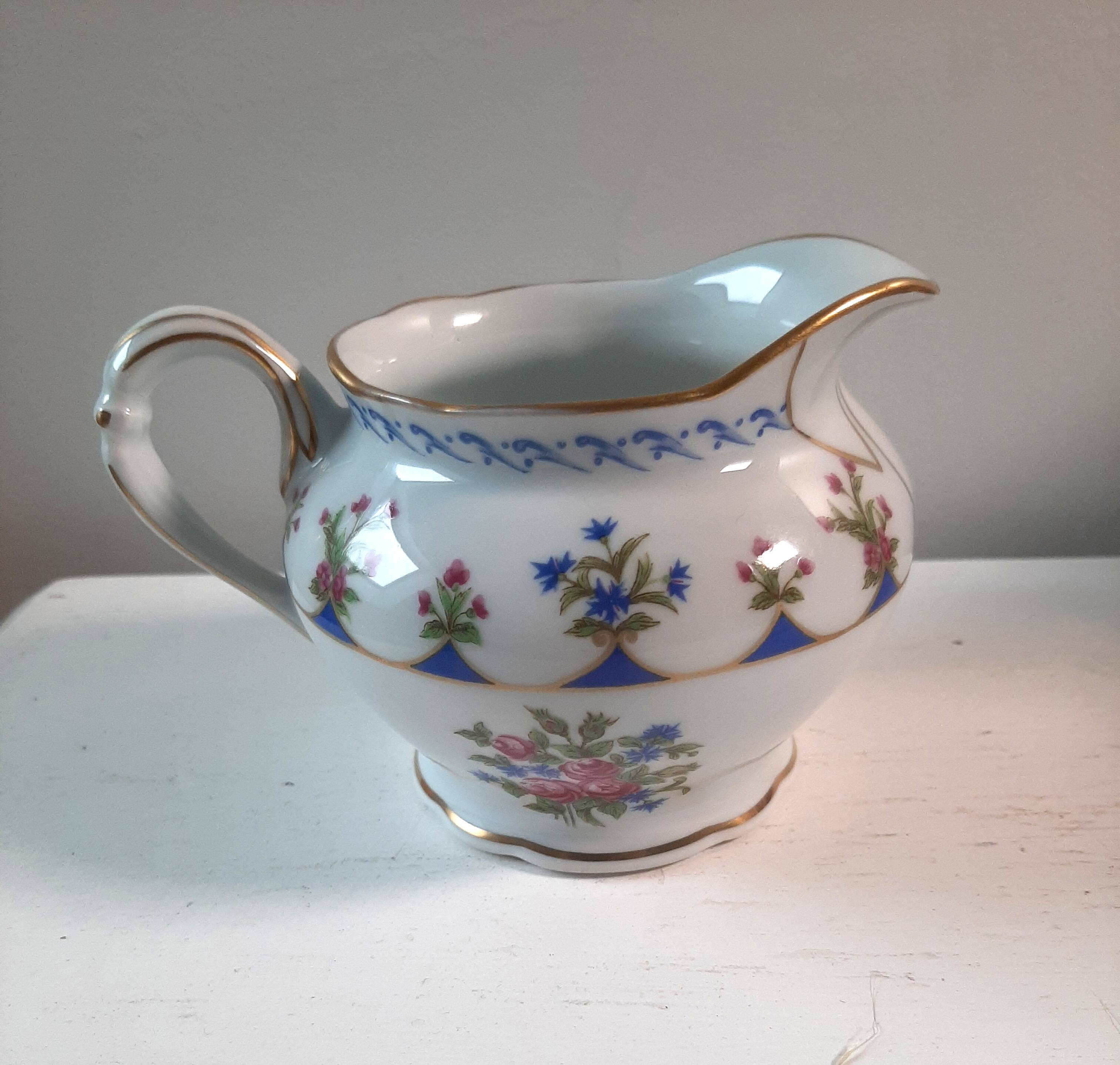 Pot à lait en porcelaine Bernardaud Limoges