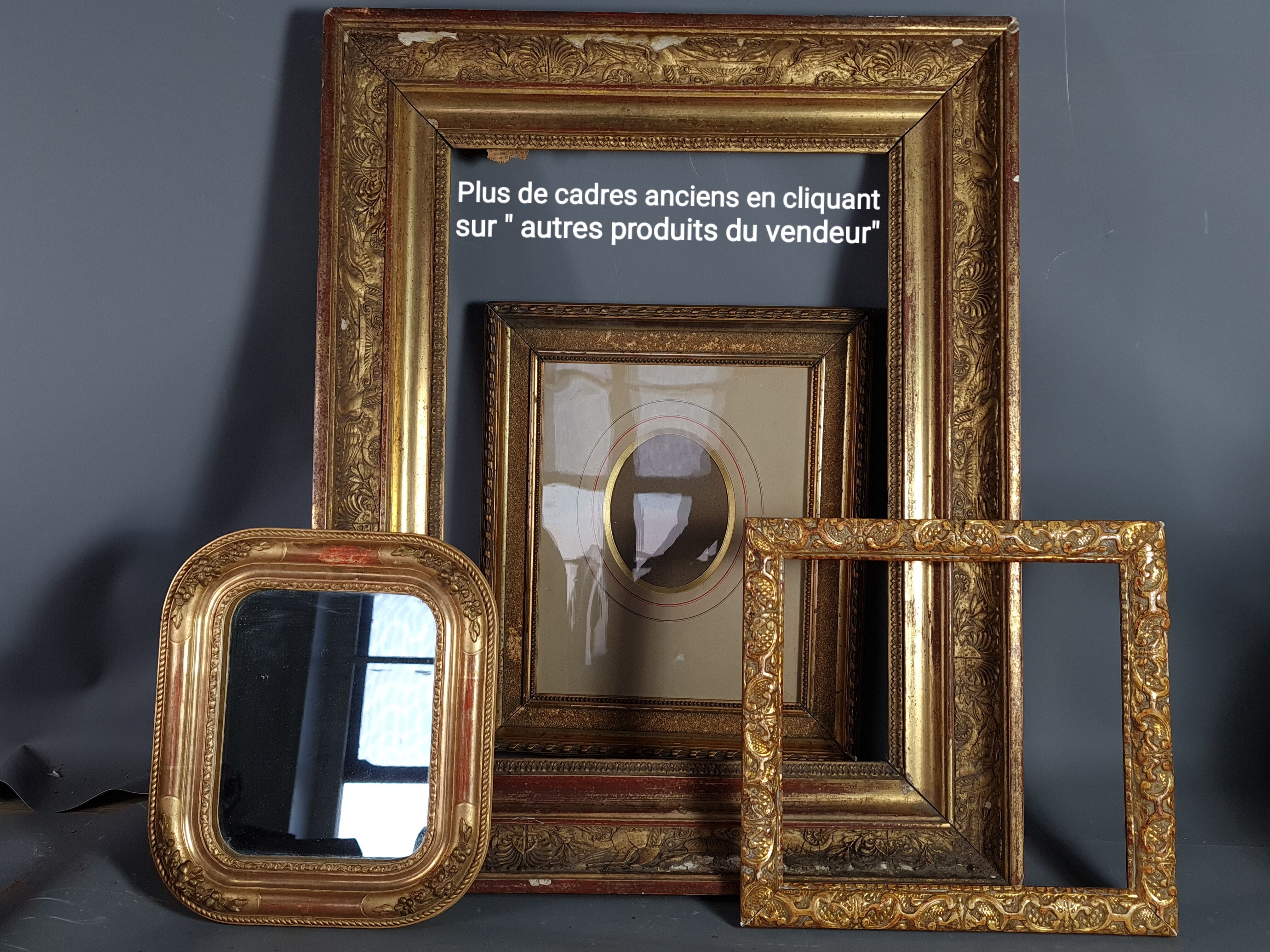 Mirror in old frame wood engraved gilded with gold leaf 40x28 cm