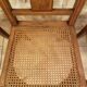 Lot de 4 anciennes chaises cannées en bois art déco