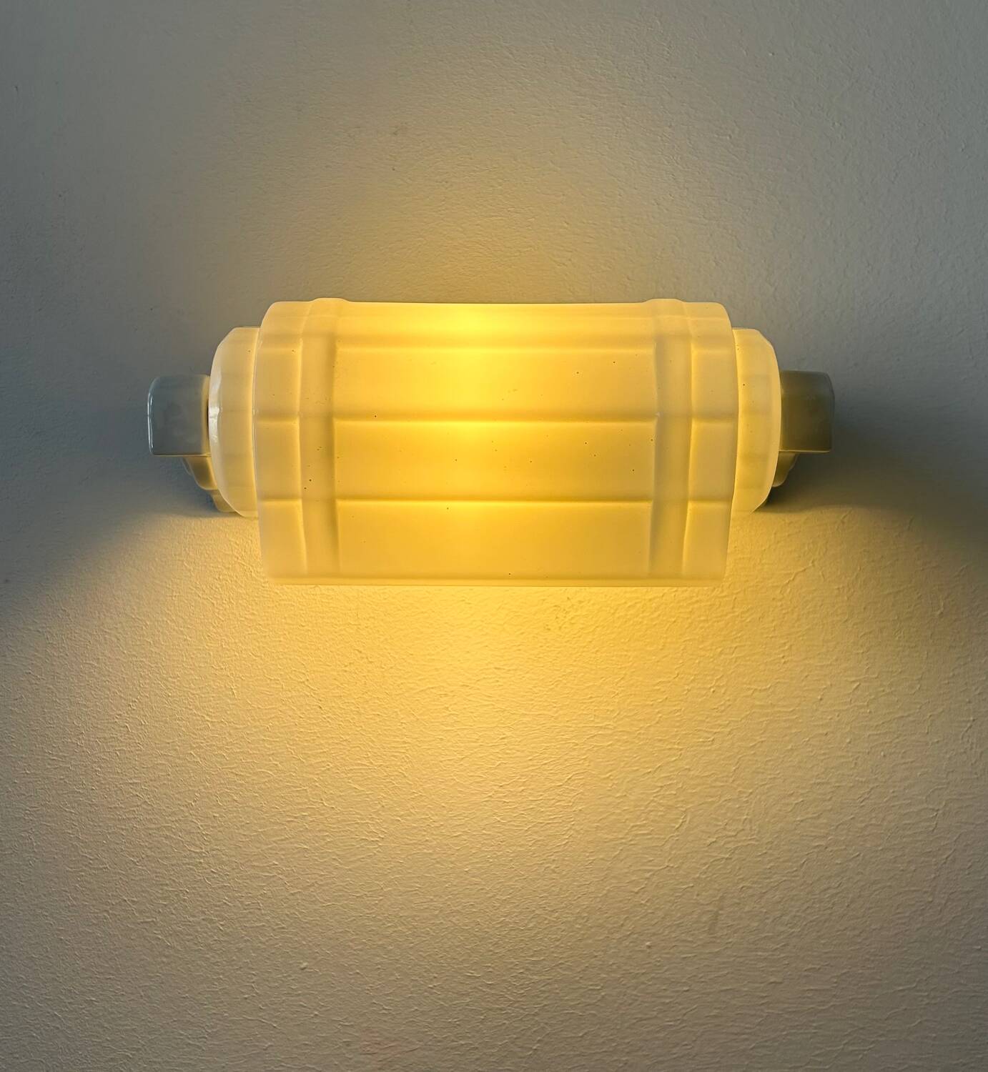 Vintage modernist wall sconce, porcelain and opaline glass, France 1930