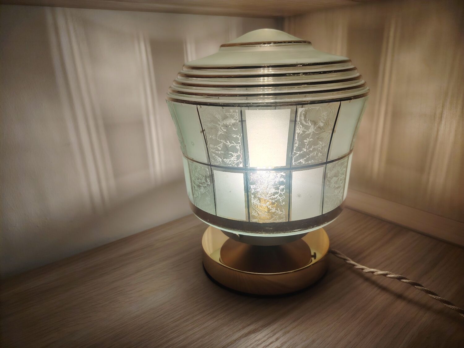 Art Deco glass lamp with touch control