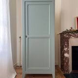 Wardrobe revisited in Almond (Resource)