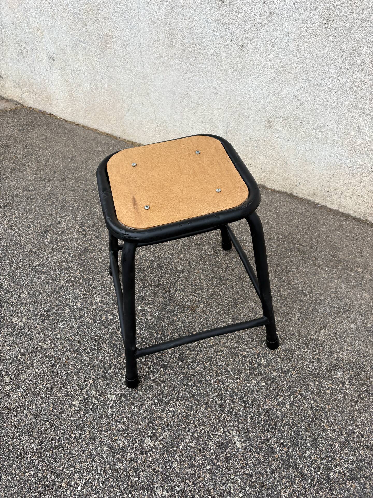 Set de 6 tabourets empilables