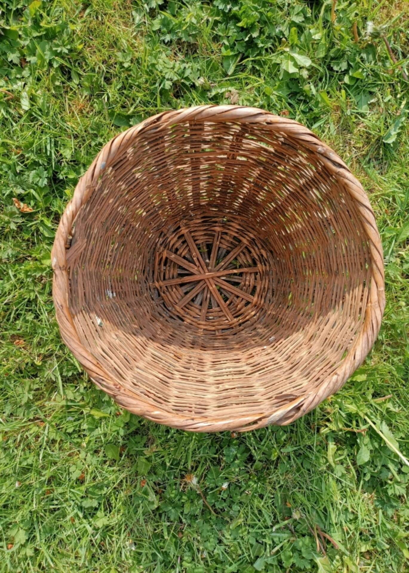 Small retro baskets 💐