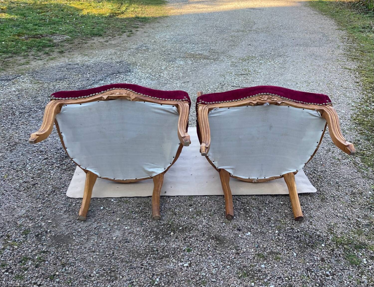 Louis XV armchairs in solid wood, 20th century