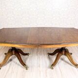 English Extendable Dining Table in Mahogany, 1920