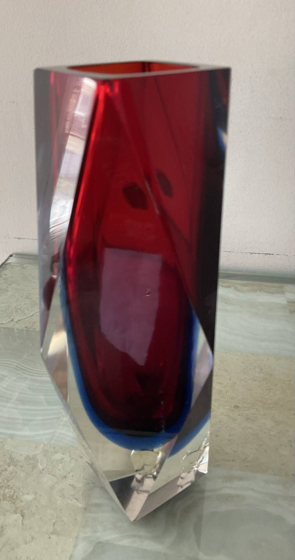 Facet-cut Sommerso vase by Flávio Poli from the 60s-70s.