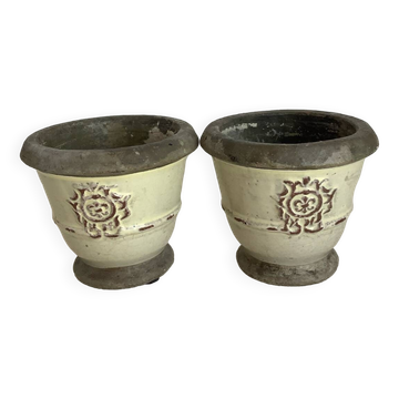 Set of 2 enameled stoneware pot covers