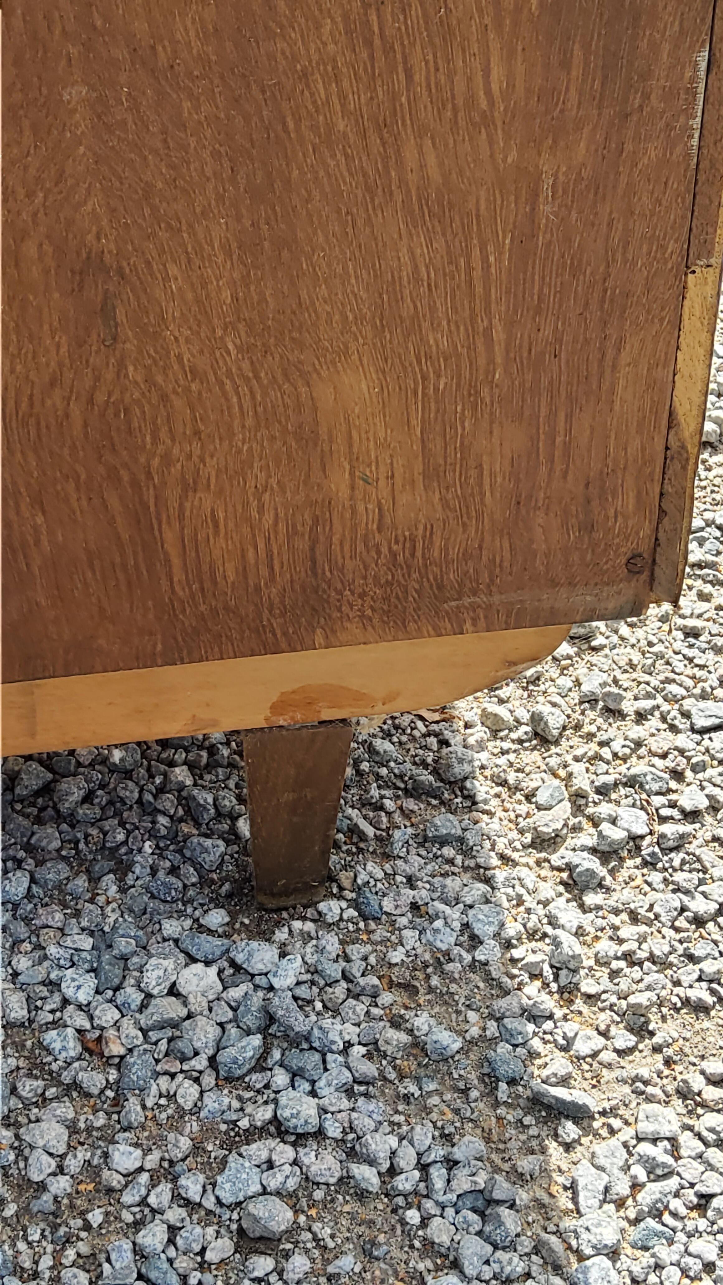 Chest of drawers of the 50s in golden blond oak 5 drawers conical feet