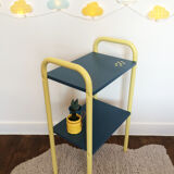 Shelf "Yellow Rain".