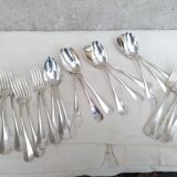 Serving 12 forks and 12 tablespoons in silver metal