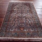 Handmade cashmere wool and silk rug 183x123cm