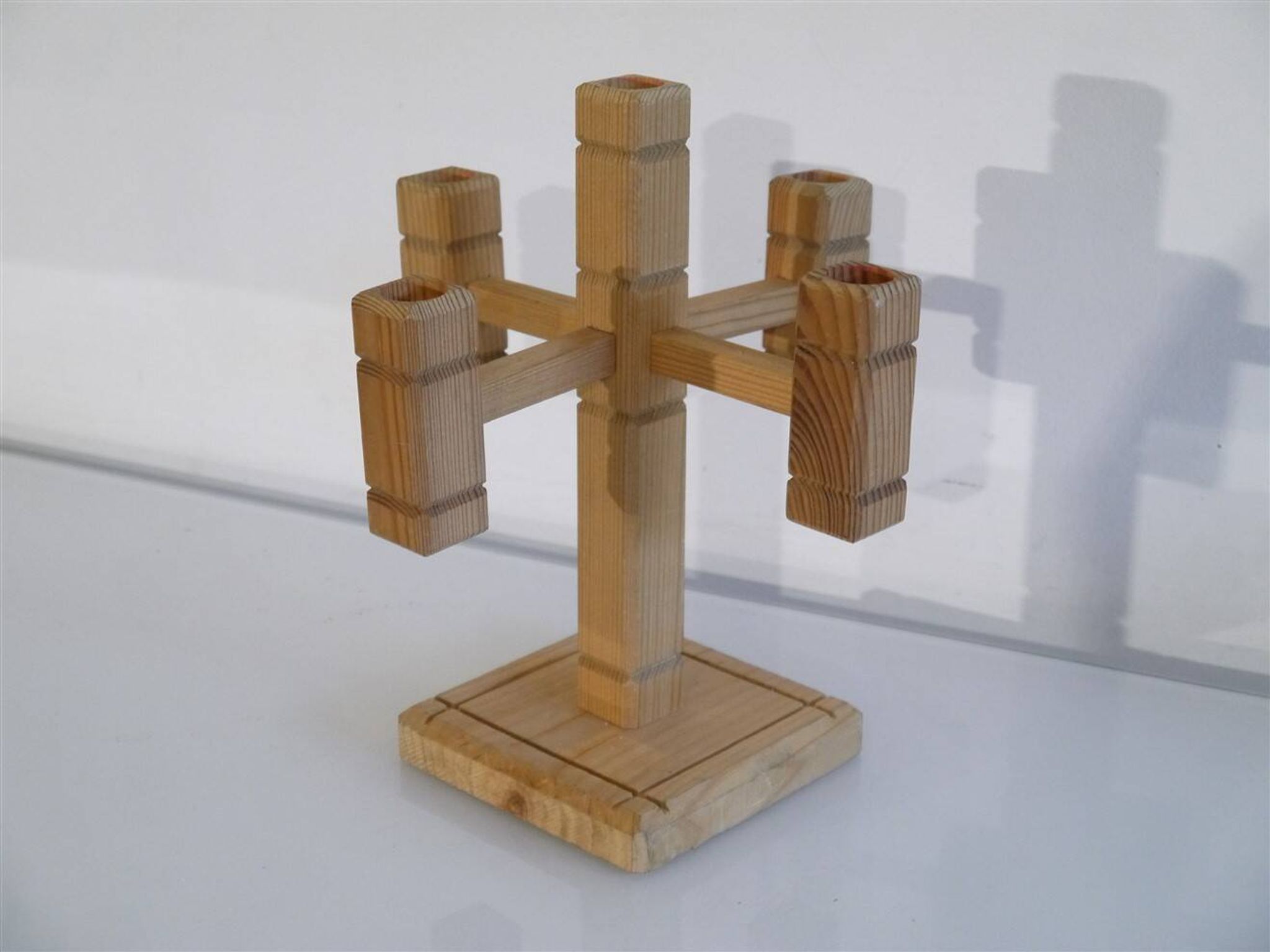 Bougeoir suedois en bois 1970
