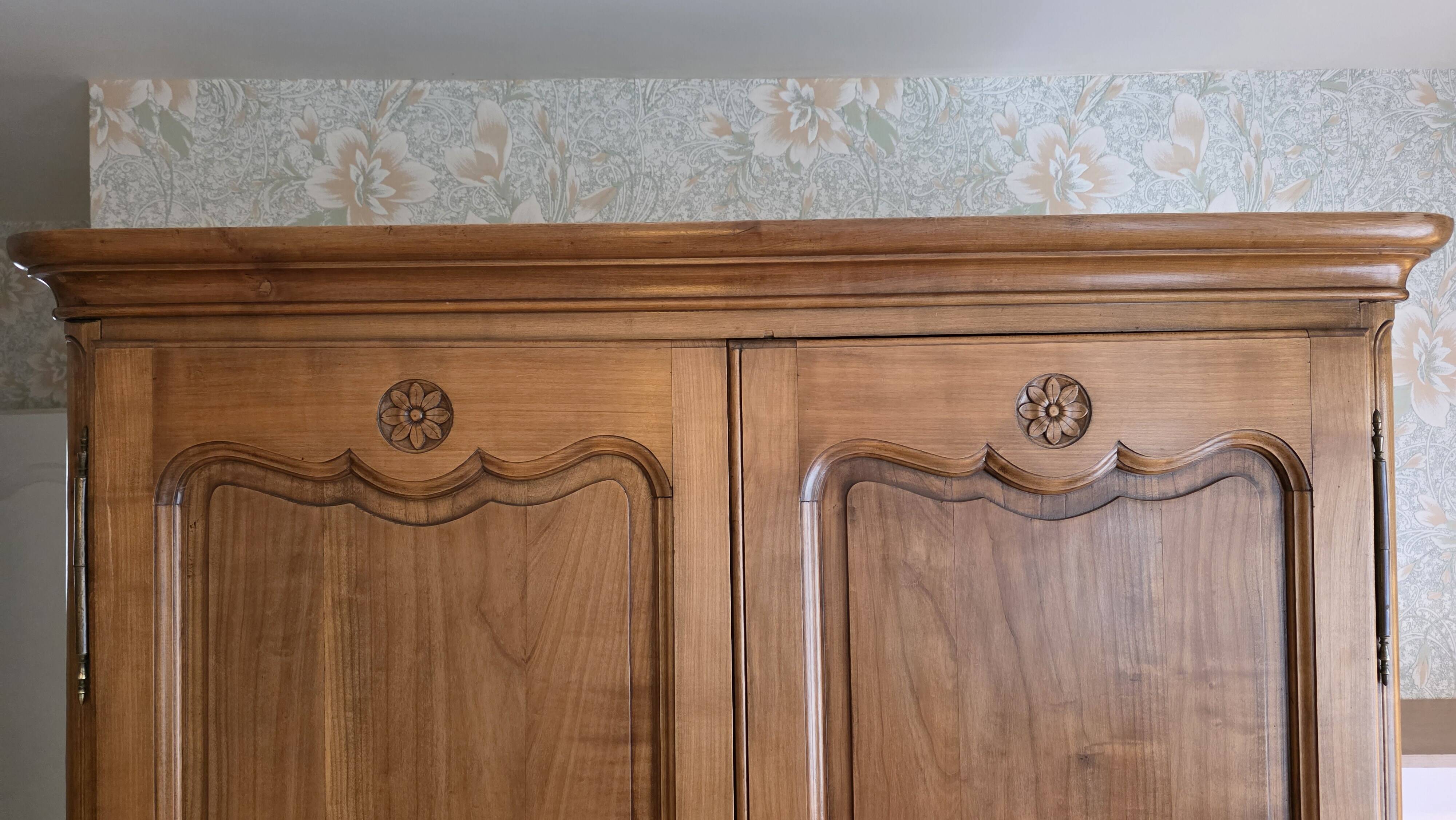 Armoire en merisiera