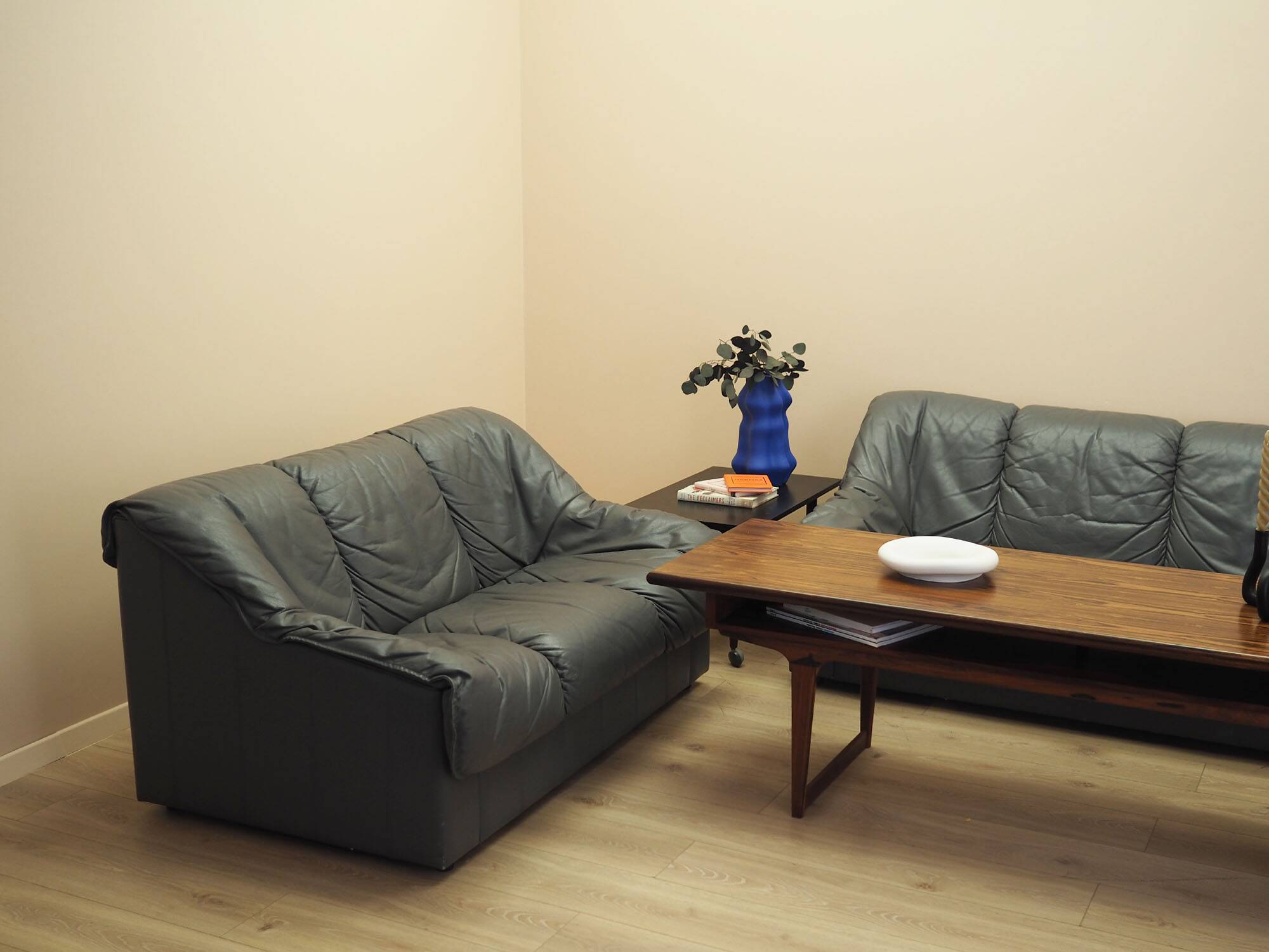 Italian leather sofa, two-seater, 1970s design