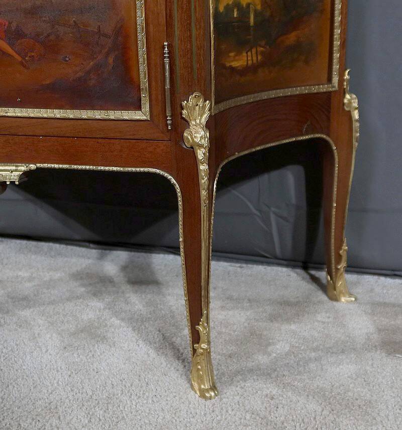Mahogany Showcase, Transition Louis XV Louis XVI style – 1900