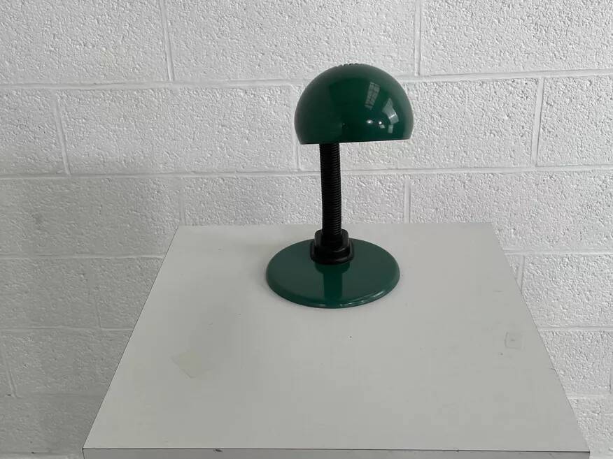 Forest green 90s desk lamp