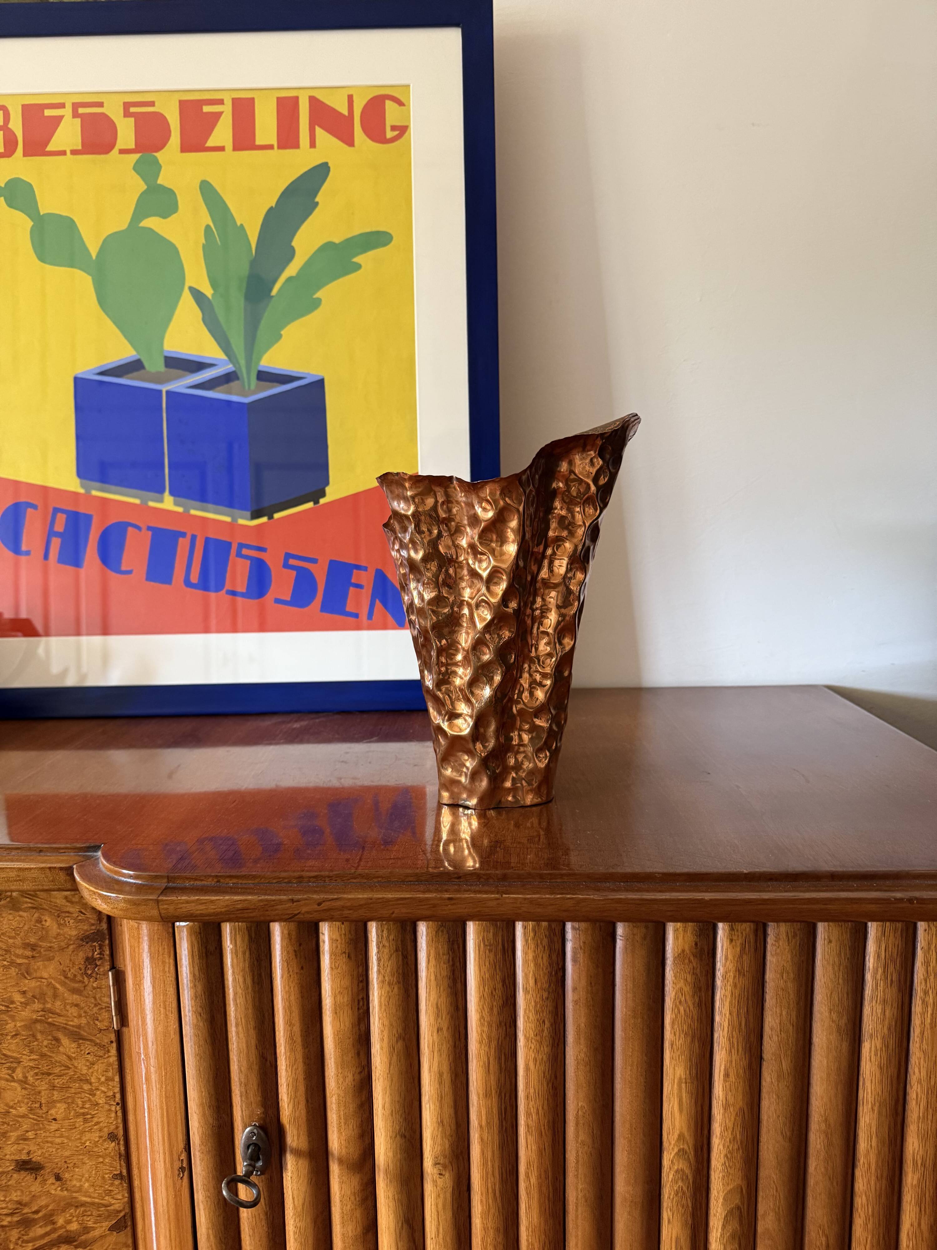 Angelo Bragalini, Mid-century copper vase, Bologna Italy 1960s