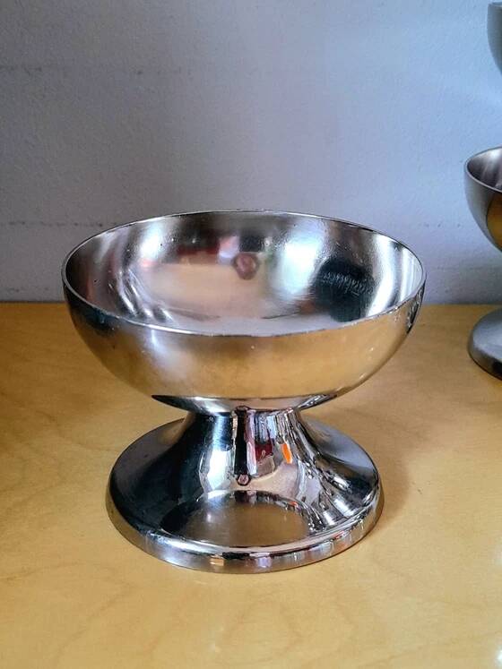 Set of 12 ice cream bowls, in stainless steel 1970