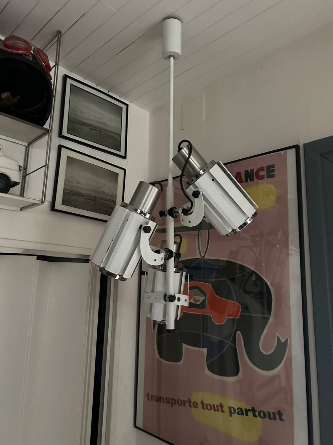 suspension 3 Projecteur d’Oscar Torlasco (Lumi, stilkronen )