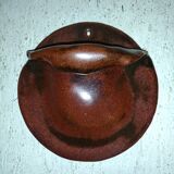 Bouquetière wall vase in enamelled sandstone