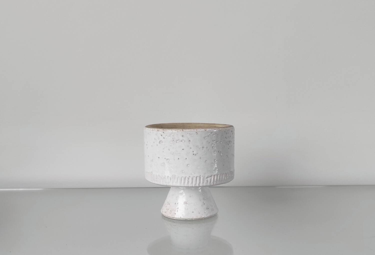 Ceramic pot cover, 70's