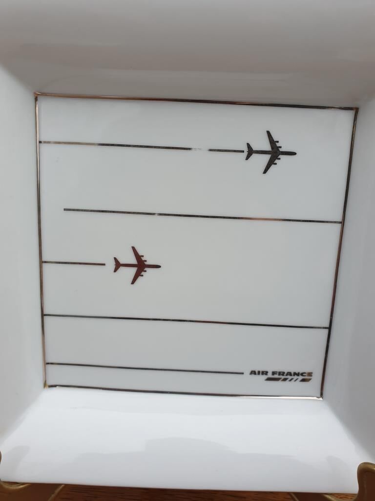 Empty pocket porcelain Air France vintage 2000