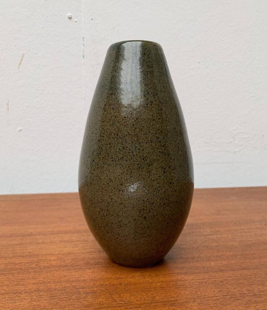 East German pottery vase from the mid-century GDR by VEB Coswig Keramik, 1960s.