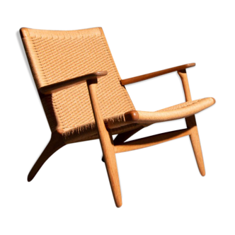 Hans Wegner armchair model CH25 designed for Carl Hansen & Søn