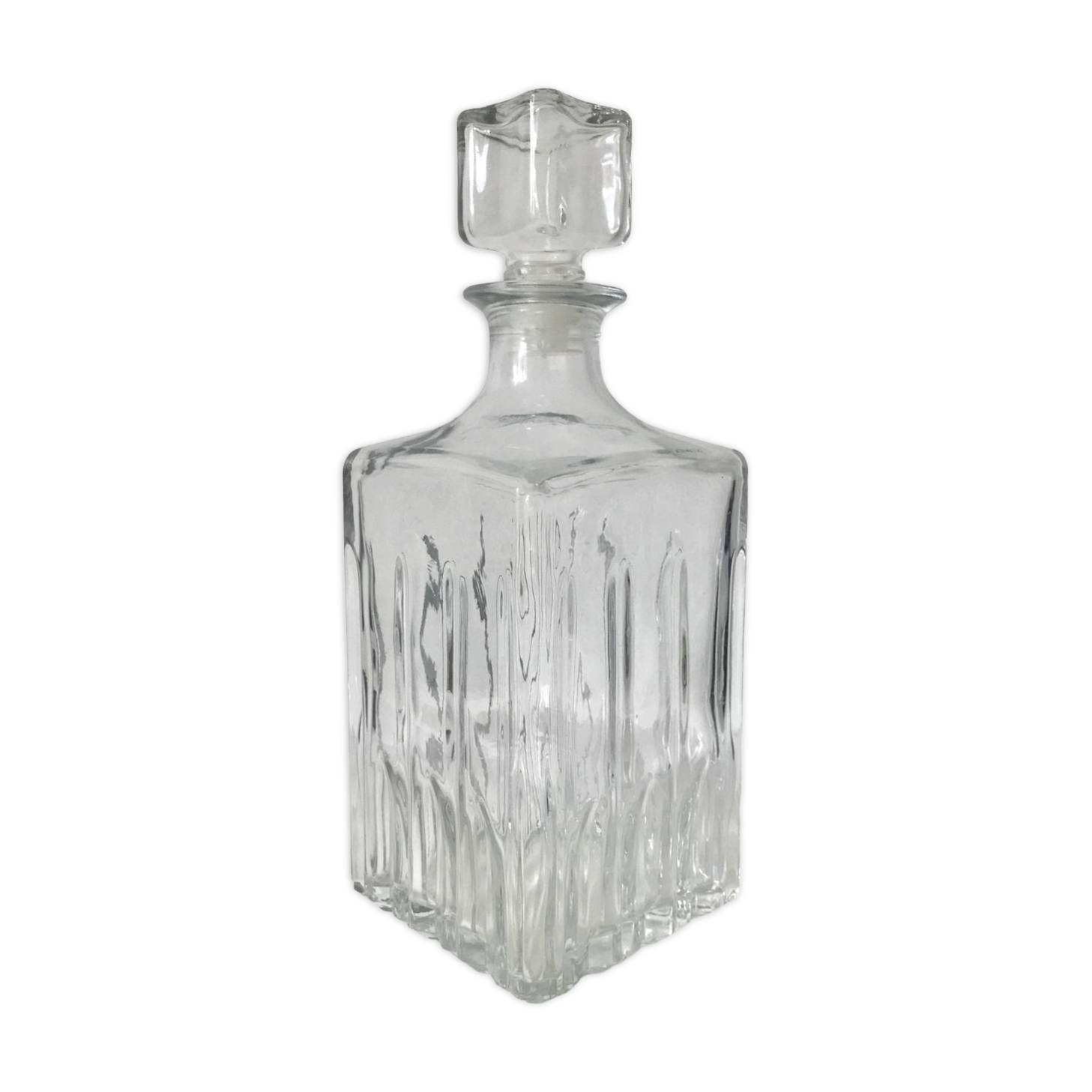 Glass whiskey decanter