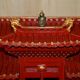 Armoire Chinoise Vintage à Toit Pagode, Très Décorative