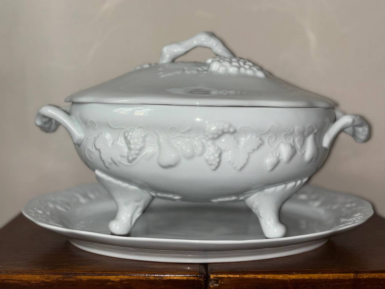 Vegetable soup tureen porcelain PH Deshoulièrrs