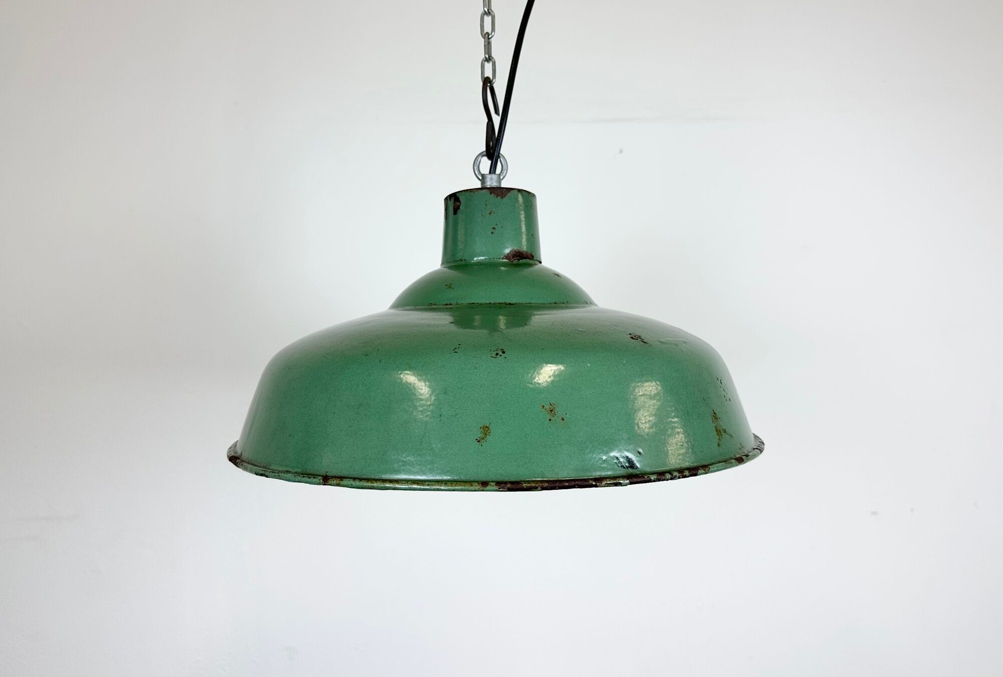 Industrial french green enamel factory lamp, 1960s