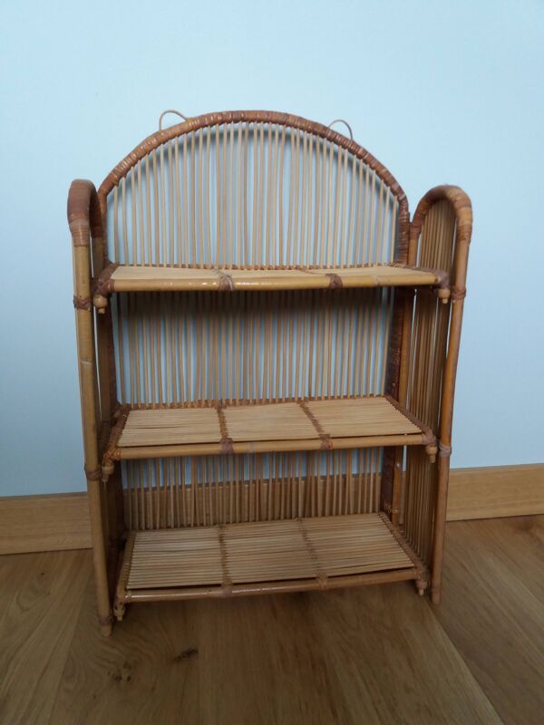 Étagère murale en rotin osier