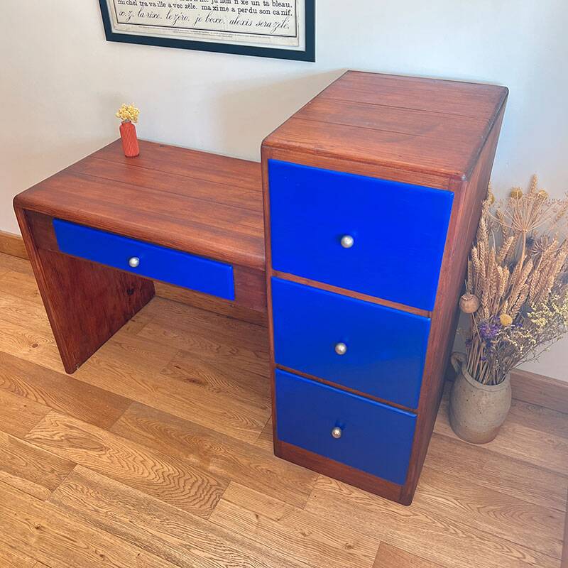 Vintage children's desk from the 1950s.