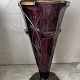 A purple vase, very discreetly gilded, Russian art deco style