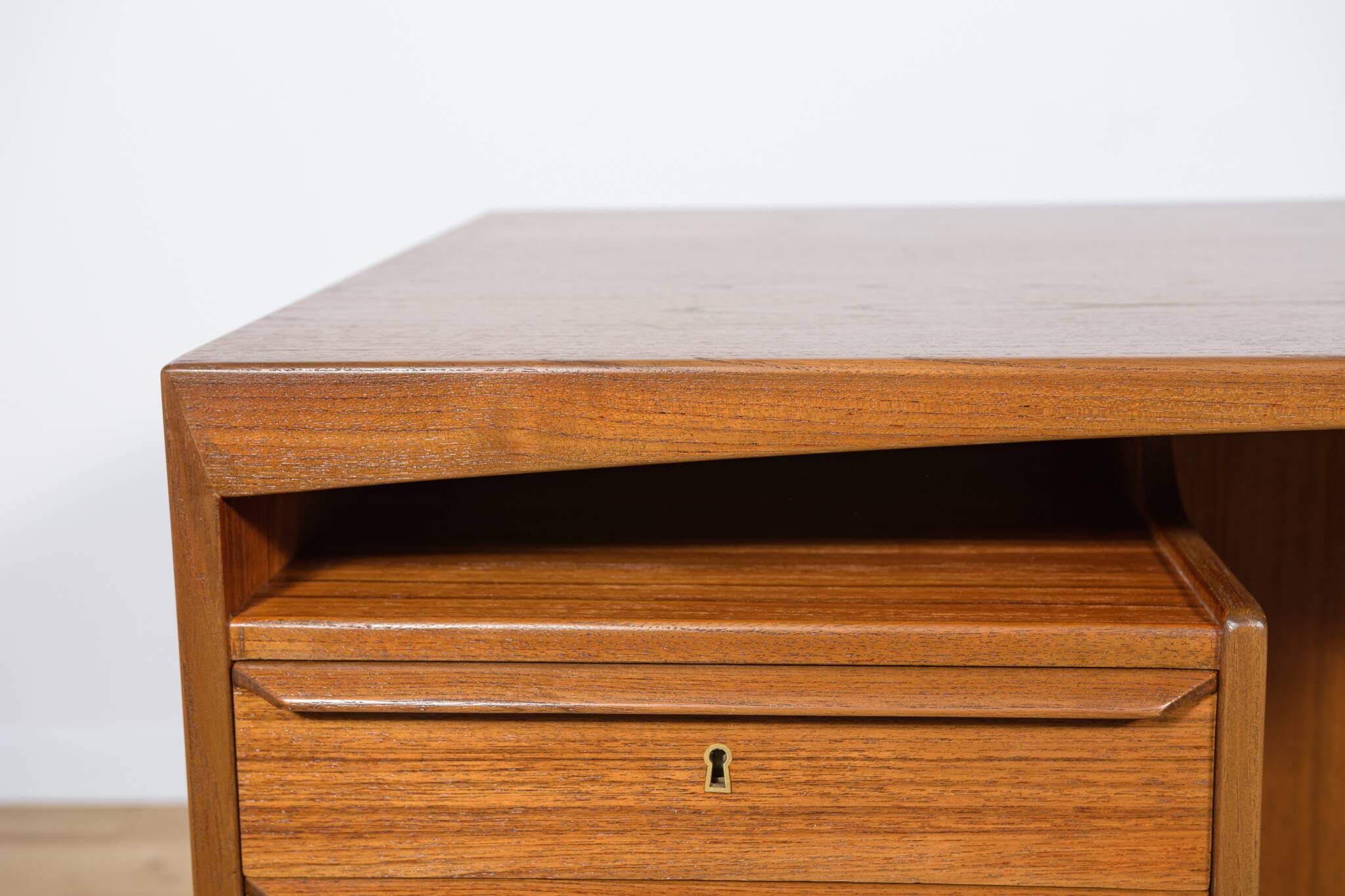 Mid-Century Freestanding teak Desk by Valdemar Mortensen, 1960s