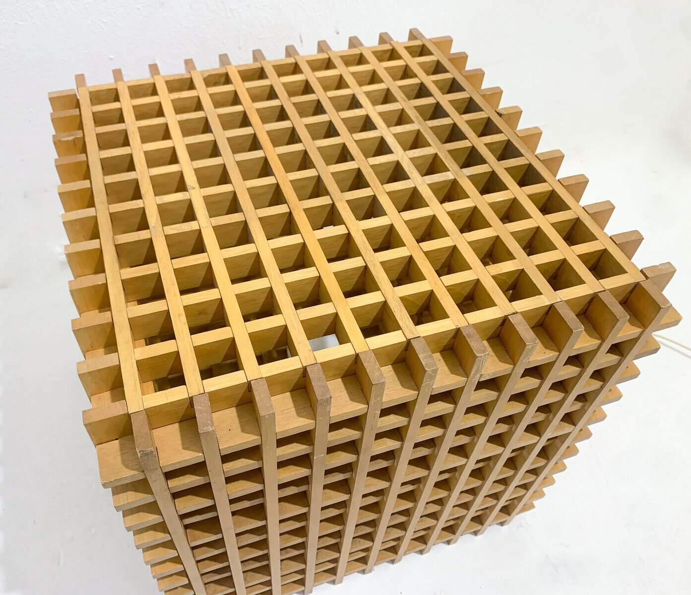 Mid-Century Modern Italian Wooden Cube Lamp, 1960s