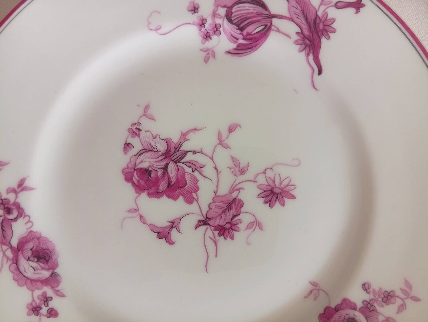 6 Maison Bernardaud dessert plates in Limoges porcelain