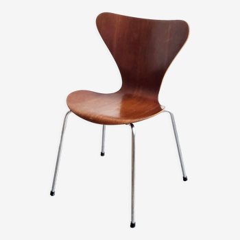 Chair 3107 by Arne Jacobsen for Fritez Hansen old edition