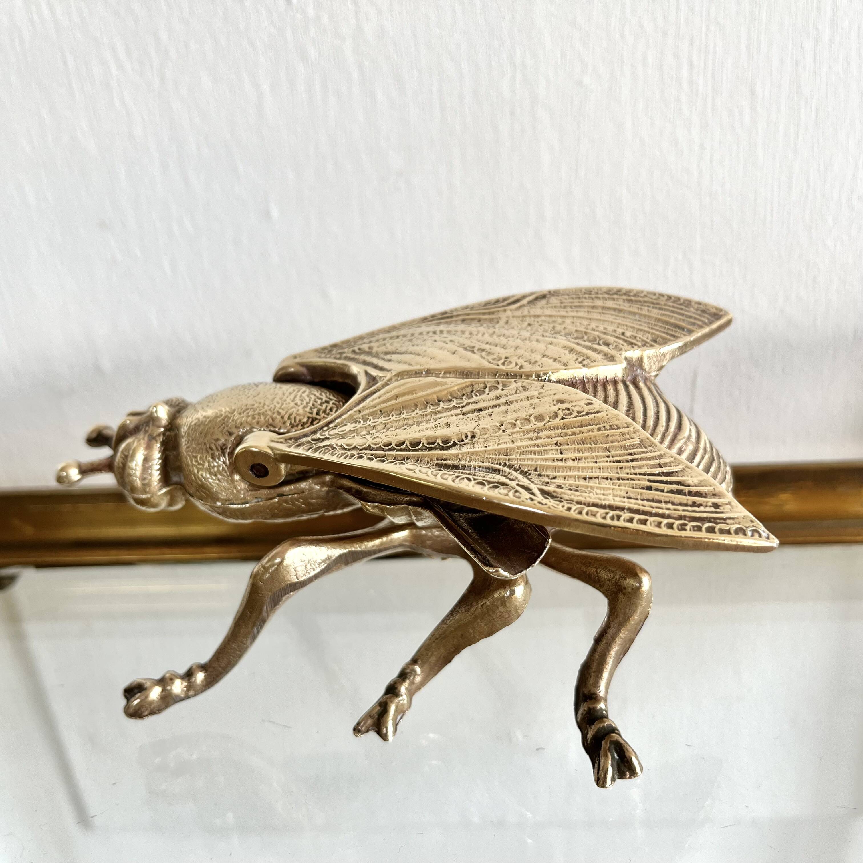Vintage fly ashtray
