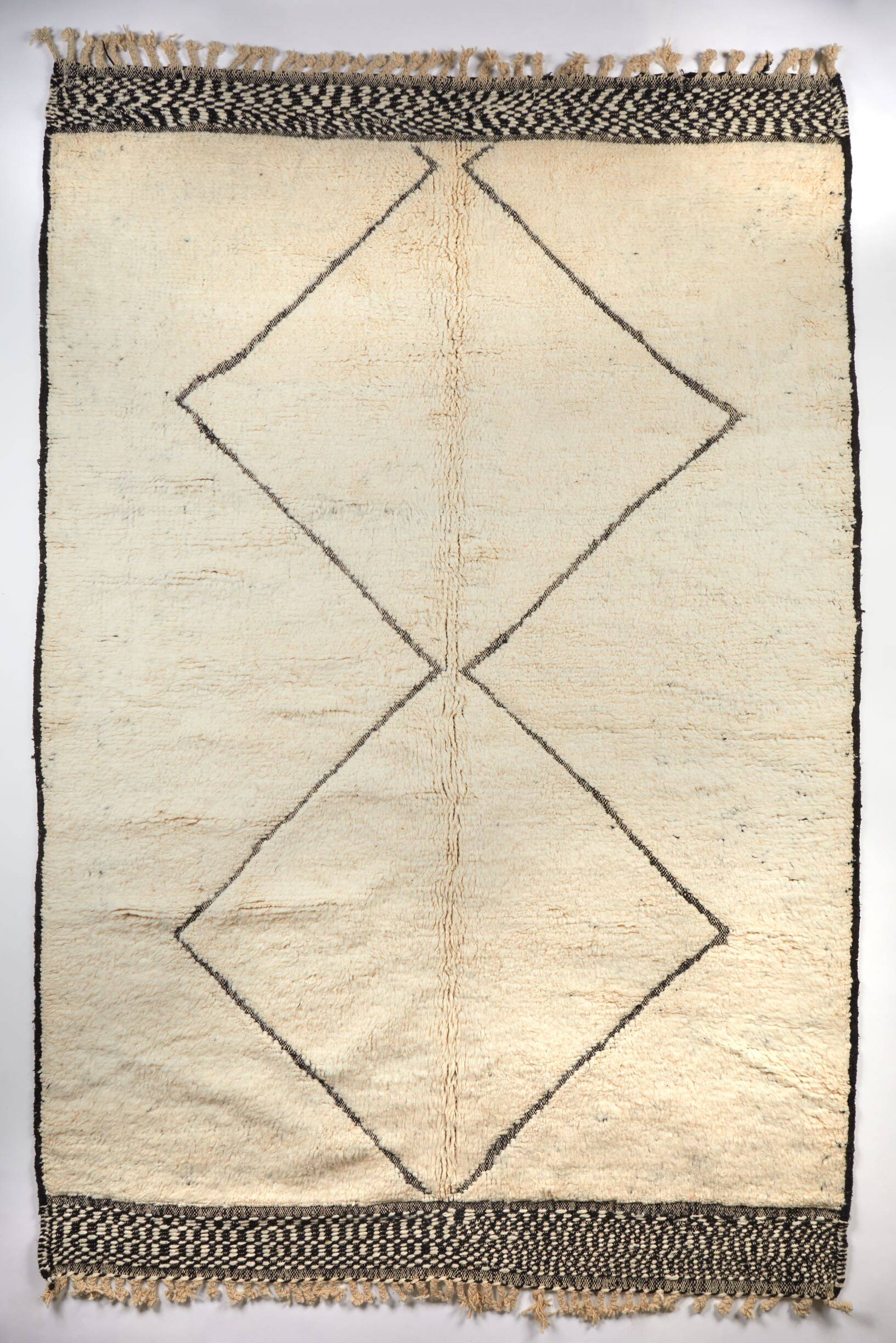 Beni Ouarain rug 270x180cm