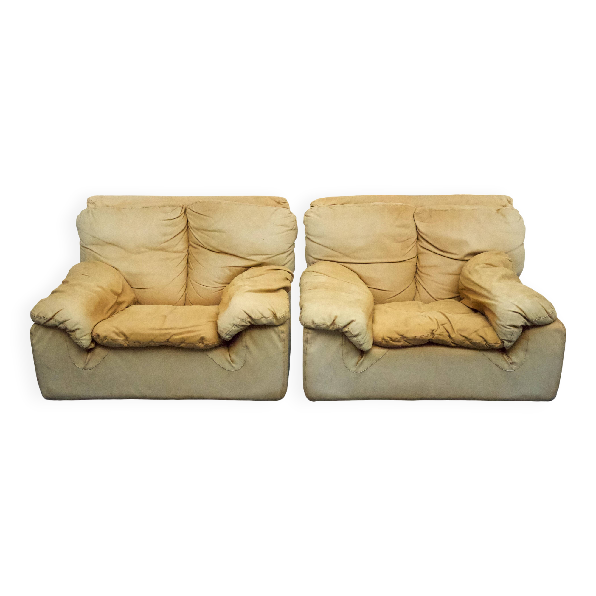 Vintage pair of leather armchairs by Ammannati and Vitelli for Brunati, Italy 1970s.