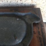 Cast iron butcher's counter plate
