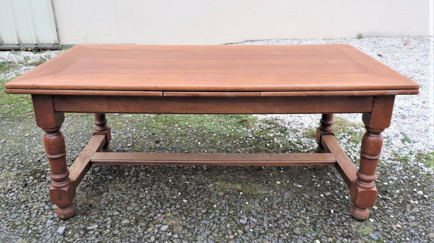 Oak farmhouse table with double-trays, from the 70s