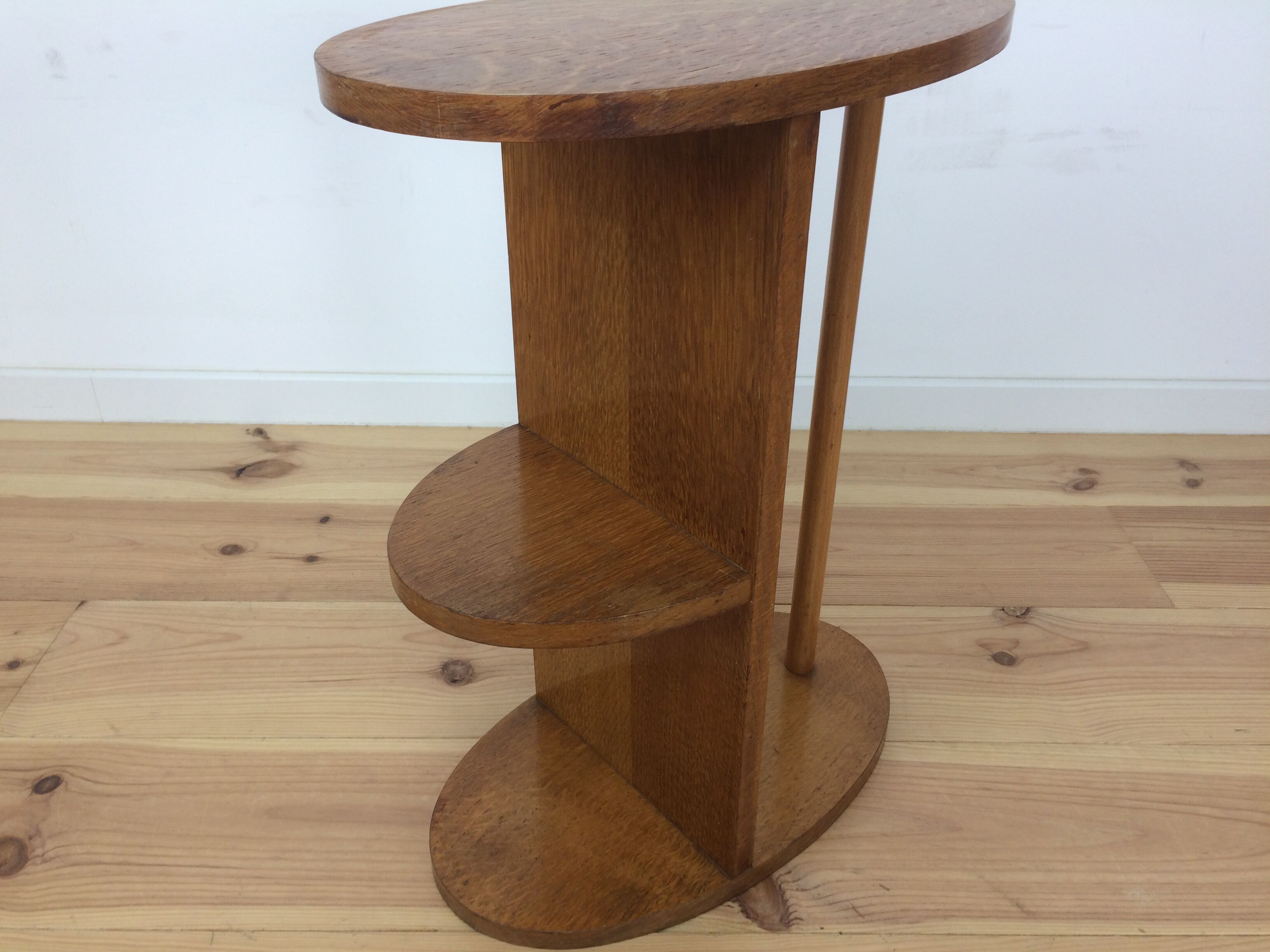 Art Deco harness sofa spot