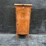 Small narrow transitional style furniture.